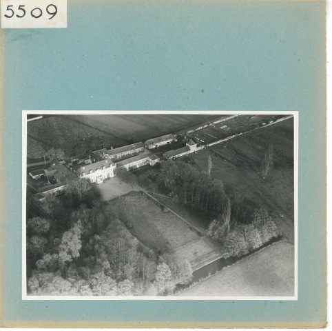 Saint-Barthélémy-d'Anjou : La Romanerie (vue aérienne)