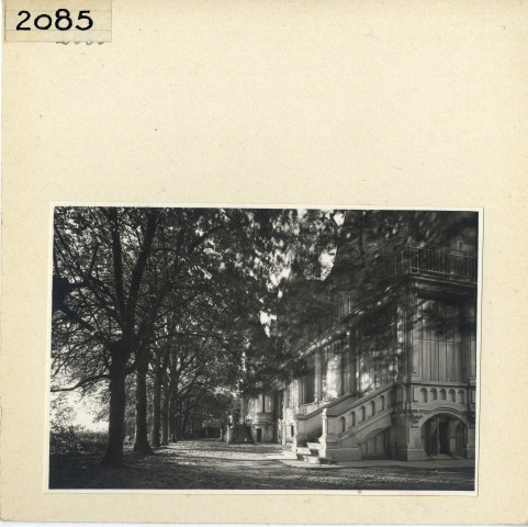 Angers : Esvière (Vieil Angers)