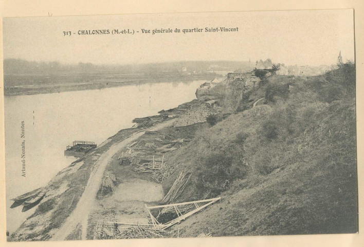 313. Chalonnes (M-et-L). Vue générale du quartier Saint-Vincent